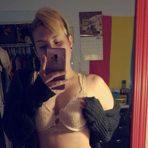 Meet your Posher, Kay